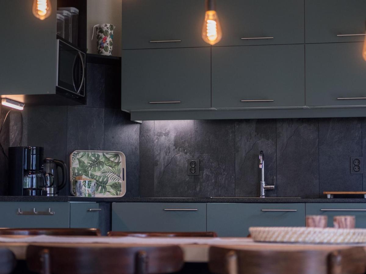 Cosy Holiday Home With Terrace Near Natural Park In Lemele 外观 照片