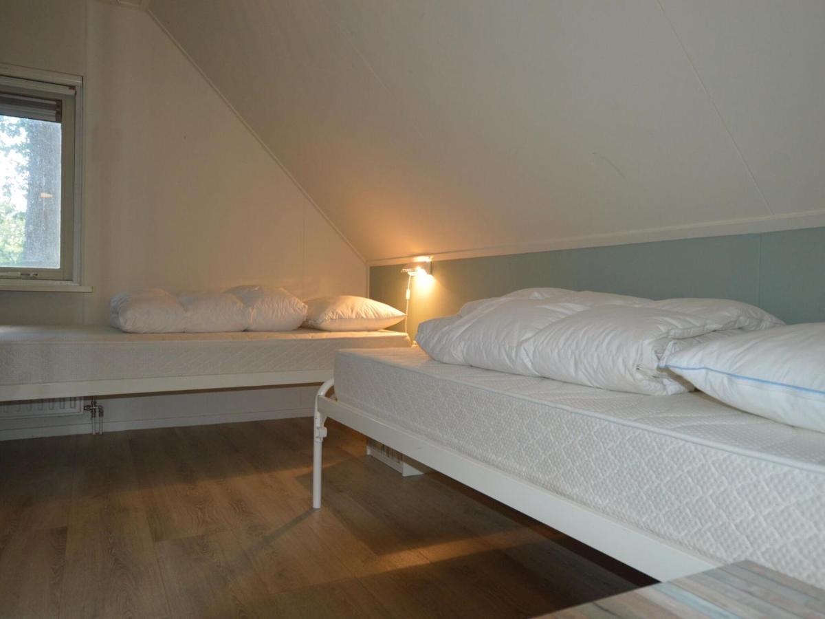 Cosy Holiday Home With Terrace Near Natural Park In Lemele 外观 照片