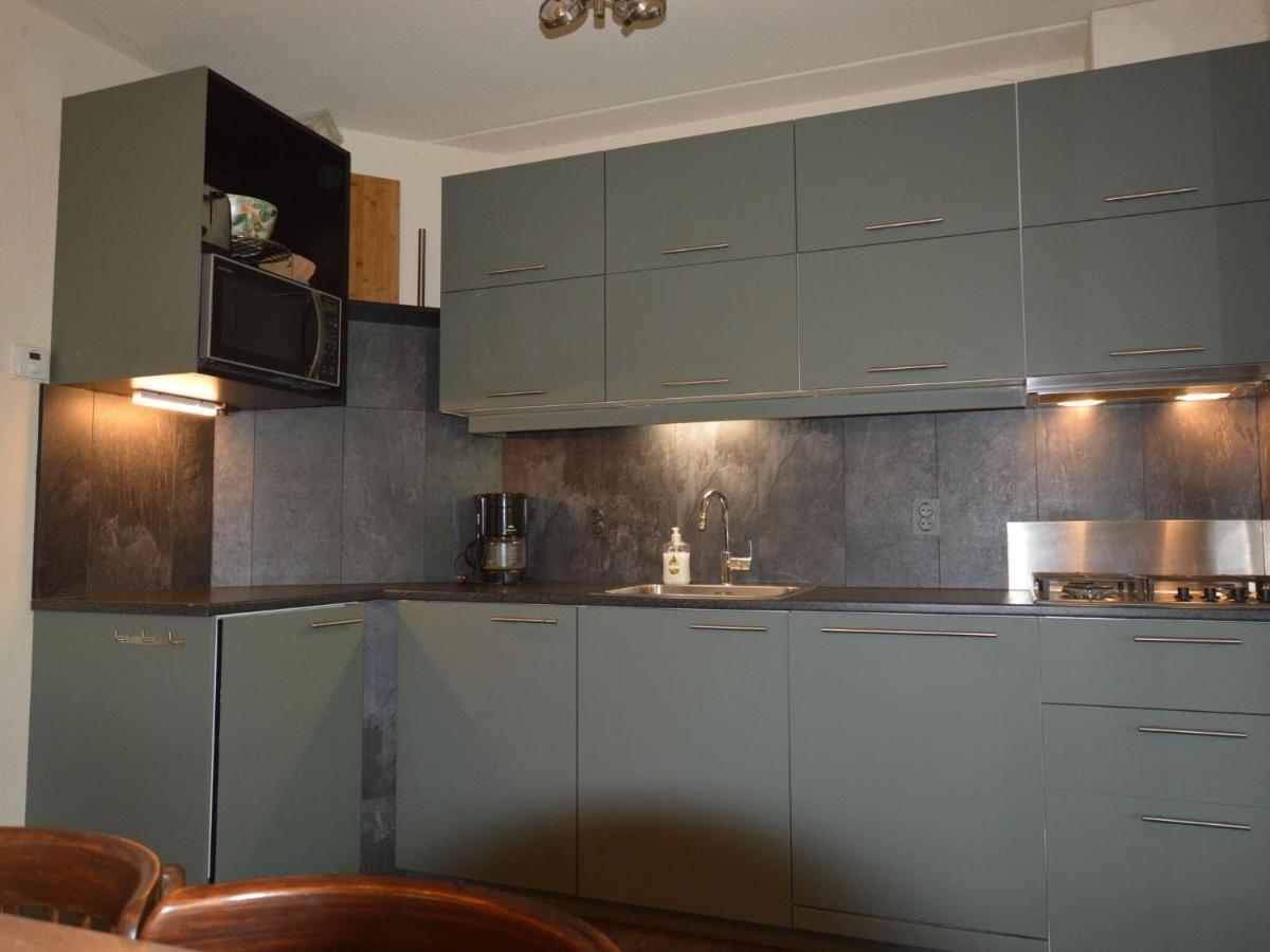 Cosy Holiday Home With Terrace Near Natural Park In Lemele 外观 照片