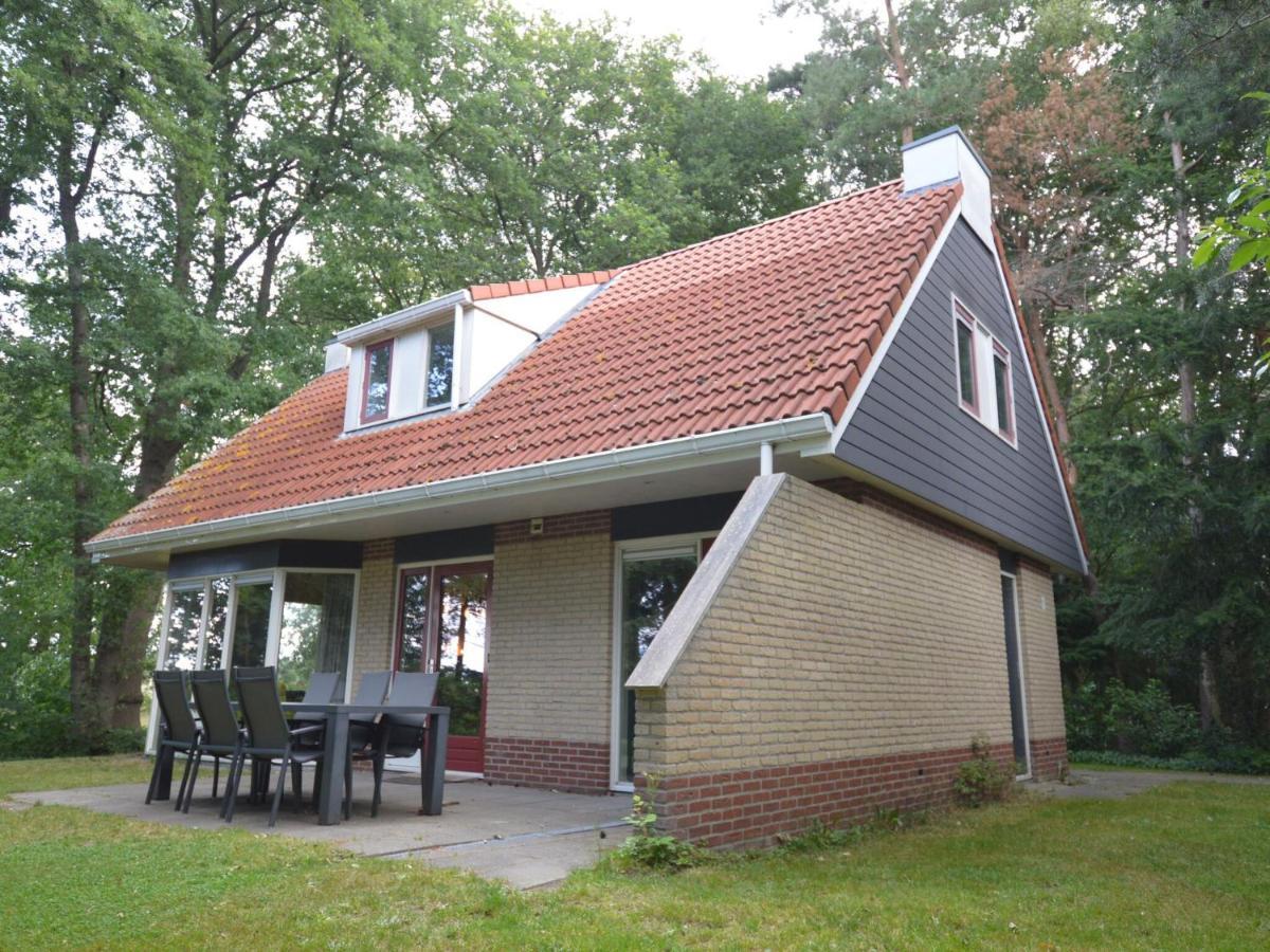 Cosy Holiday Home With Terrace Near Natural Park In Lemele 外观 照片
