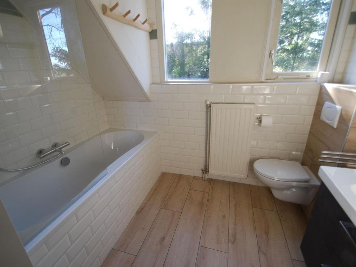 Cosy Holiday Home With Terrace Near Natural Park In Lemele 外观 照片